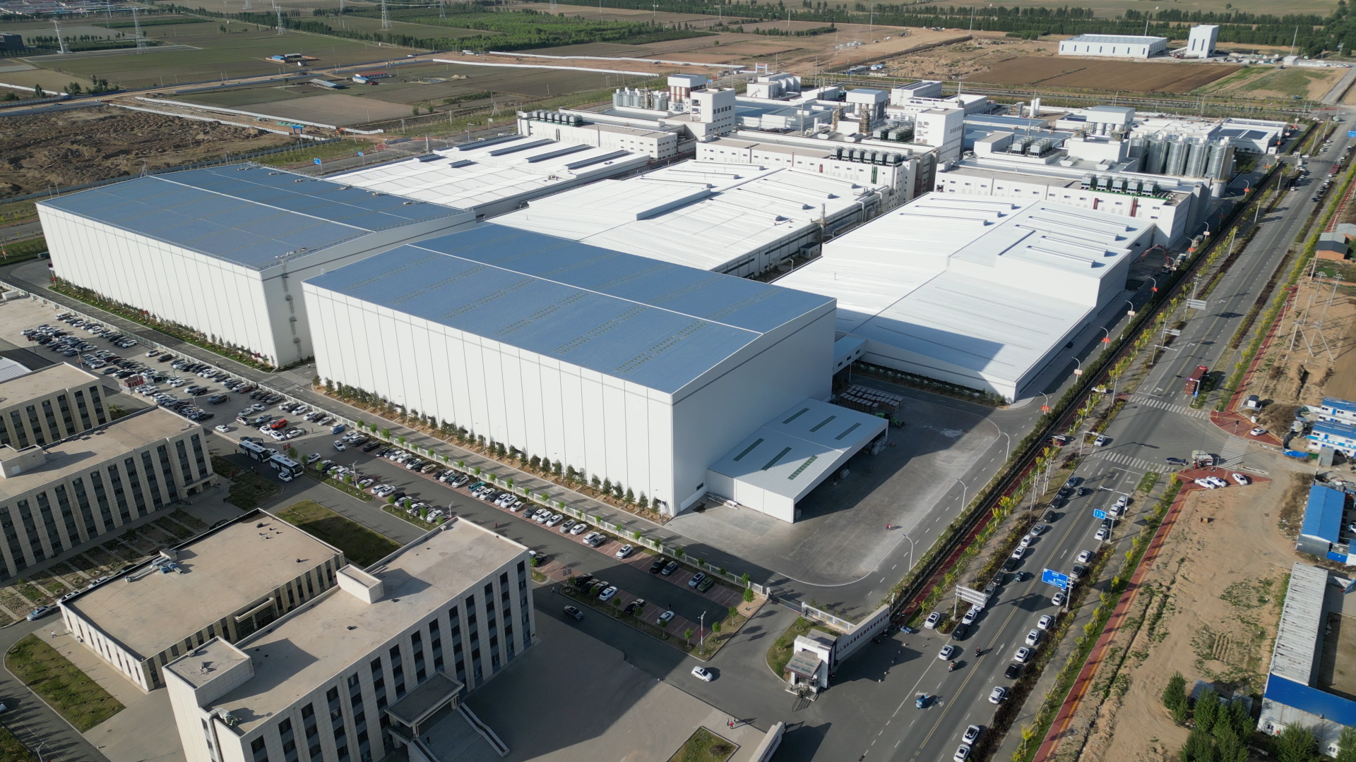 Central media focus | Xinhuanet published a special feature on Tianhao fiberglass, creating a model for the recycling new materials industry